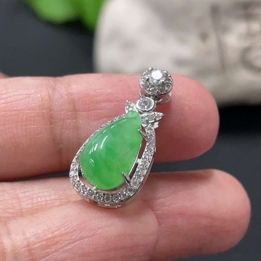 F35080164 Jadeite Inlaid Pendant Non-Gold Inlaid Total Weight Approx.1.69g