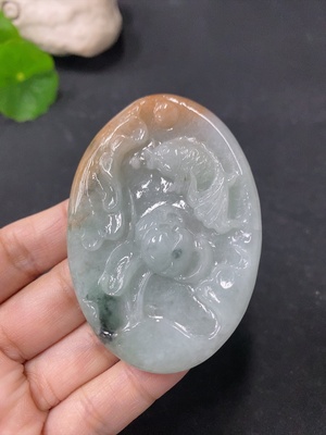 F32733276 翡翠挂件年年有余 货品总约重45.88g