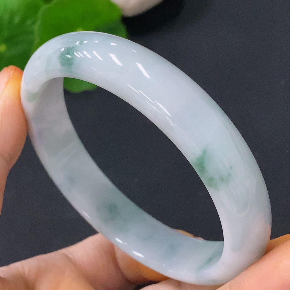 F30441891 Jadeite Round Bangle Size 55.6mm Total Weight Approx. 45g
