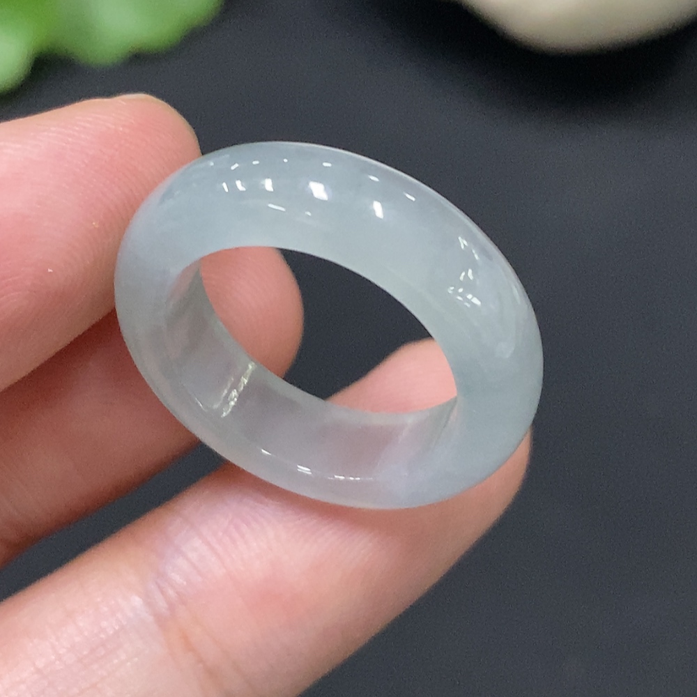 F27069307 Jadeite Ring Total Weight Approx. 4g Size 12