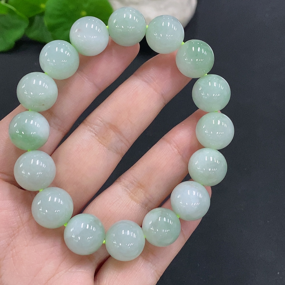 F34000661 Jadeite Bead Necklace Approx. 12.6mm Total Weight Approx. 58.7g