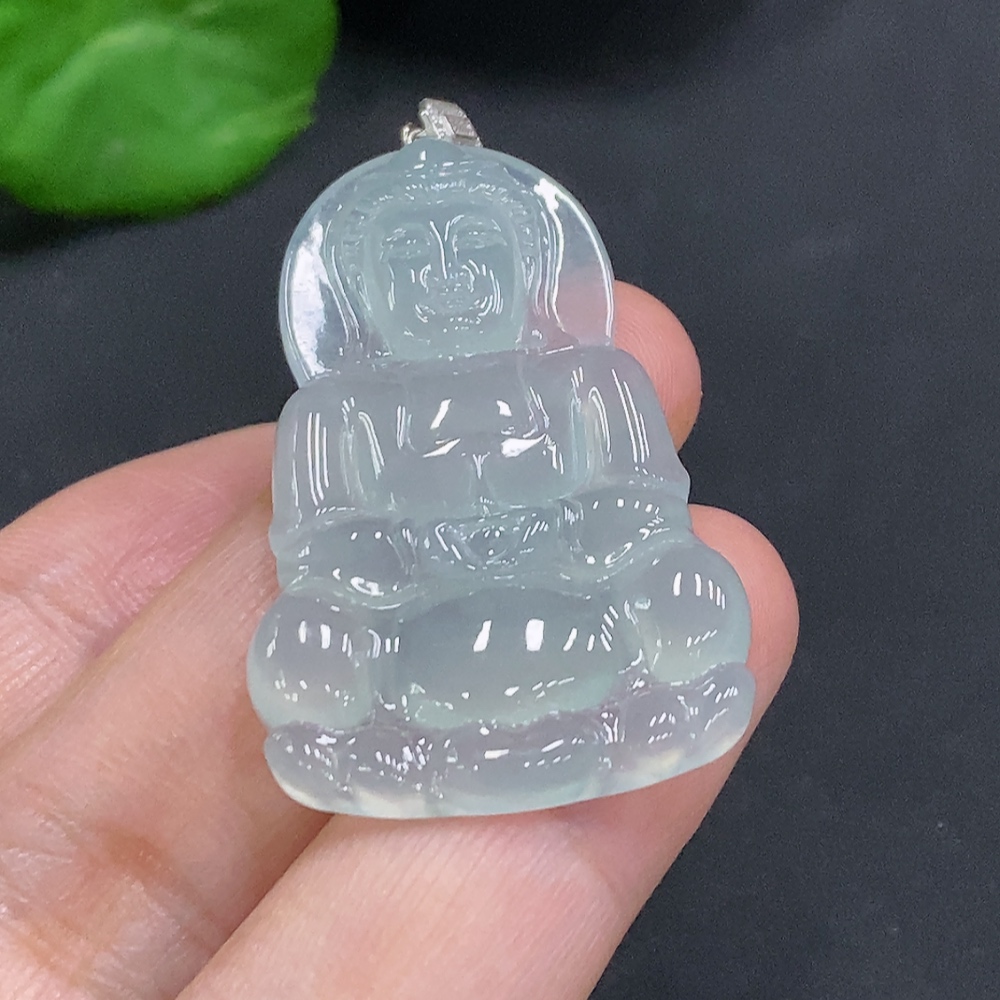 F34962399 Jadeite Guanyin Pendant with 18K Gold Clasp, Total Weight Approx. 7.7g (Set with Diamonds)