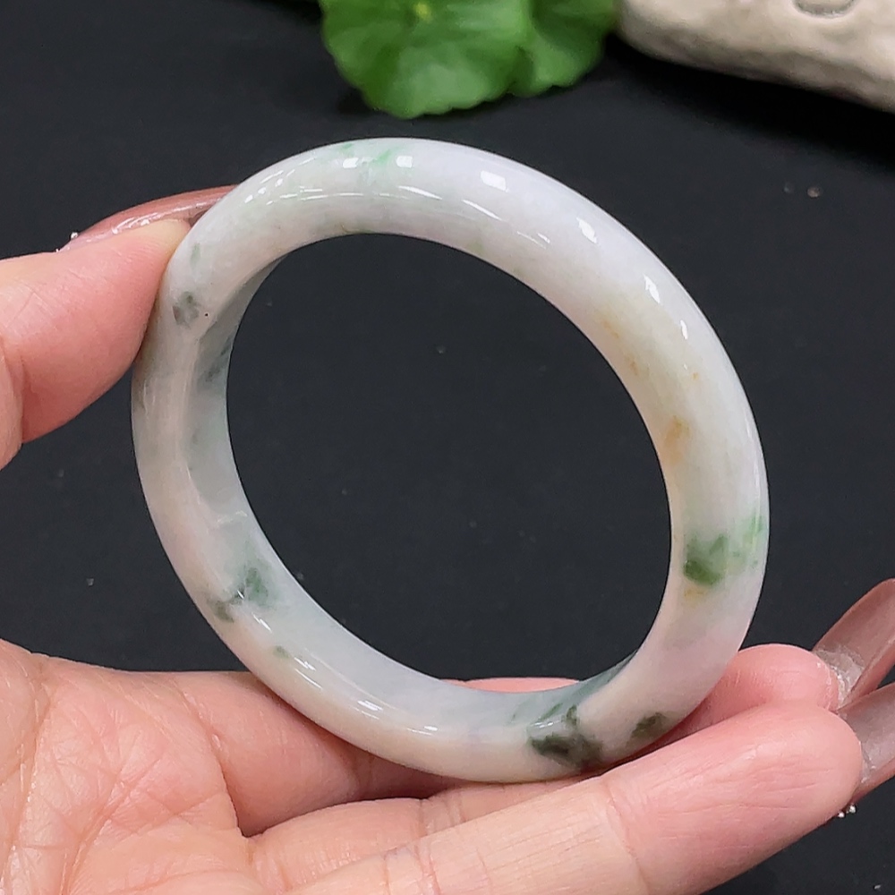 F27148501 Emerald round bracelet