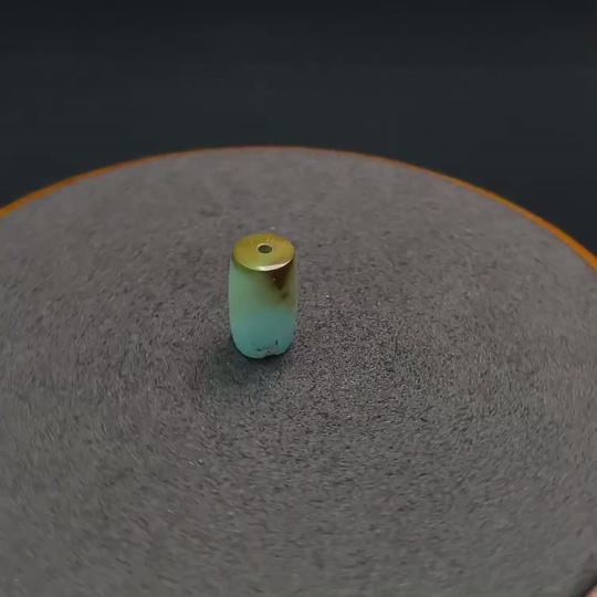 C17850037 Turquoise Pendant, Approx. 2.89g