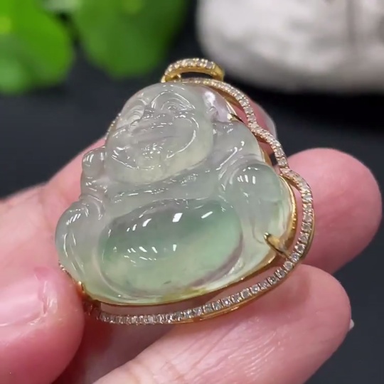 F33837840 JadeiteBuddha Pendant with 18K Gold Setting and Chain, Total Weight Approx. 10.6g, Accented with Diamonds