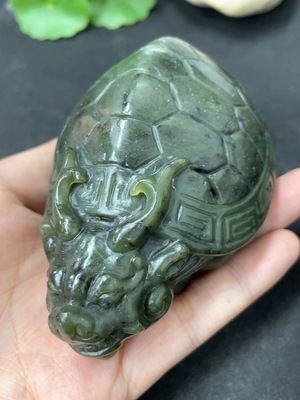 H46576400 和田玉摆件    龙龟     货品总重约347.9g
