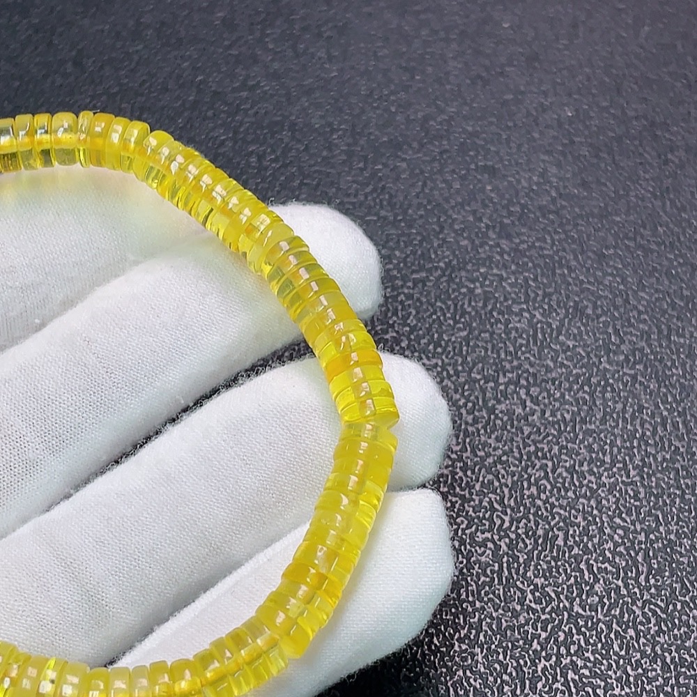 C33851597 Amber Beeswax Bracelet Total Weight Approx. 6.84g Size About 6.6mm