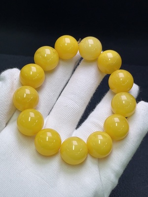 C29401007 Amber Beeswax Bead Bracelet, Total Weight Approx. 33.79g, Bead Size 16.4mm