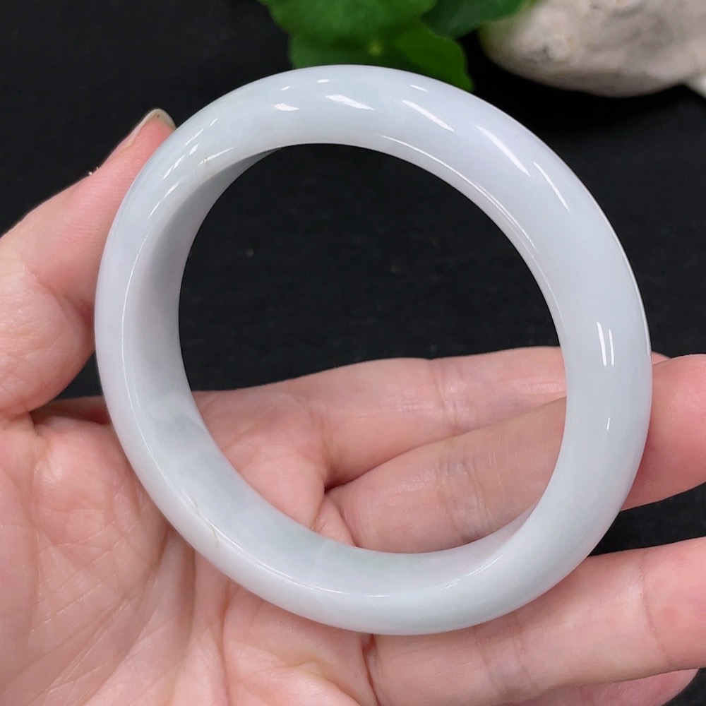F33898562 Jadeite Round Bangle Size 56.2 Total Weight Approx.57.11g