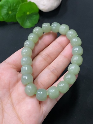 H22434289 Hetian Jade Bracelet, Approx. 10mm Beads, Total Weight Approx. 33.4g