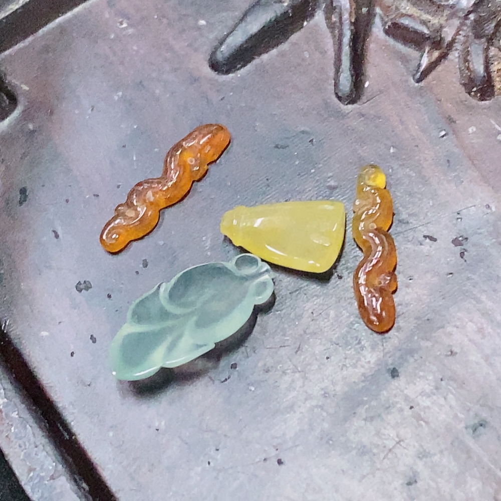 F34953654 Jadeite Inlaid Pieces Sell as a Lot Yellow-Red Part Color Origin Undetermined