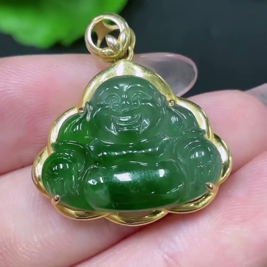 F34021574 Jadeite Buddha Inlaid with 18K Gold, Total Weight Approx. 3.32g