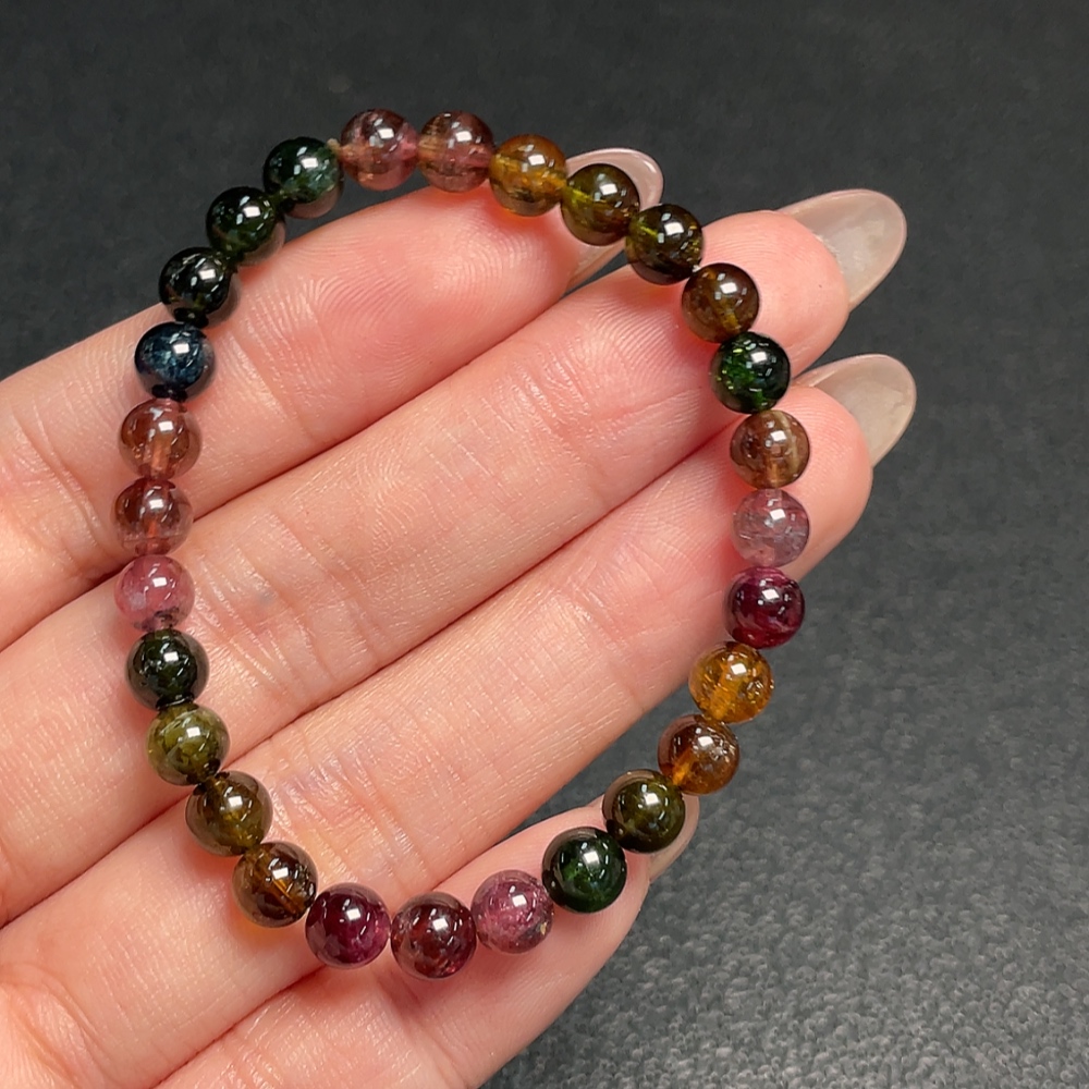 C34991664 Tourmaline Bracelet with Visible Organic Matter, Total Weight Approx. 7.5g, Stone Size About 5.4mm