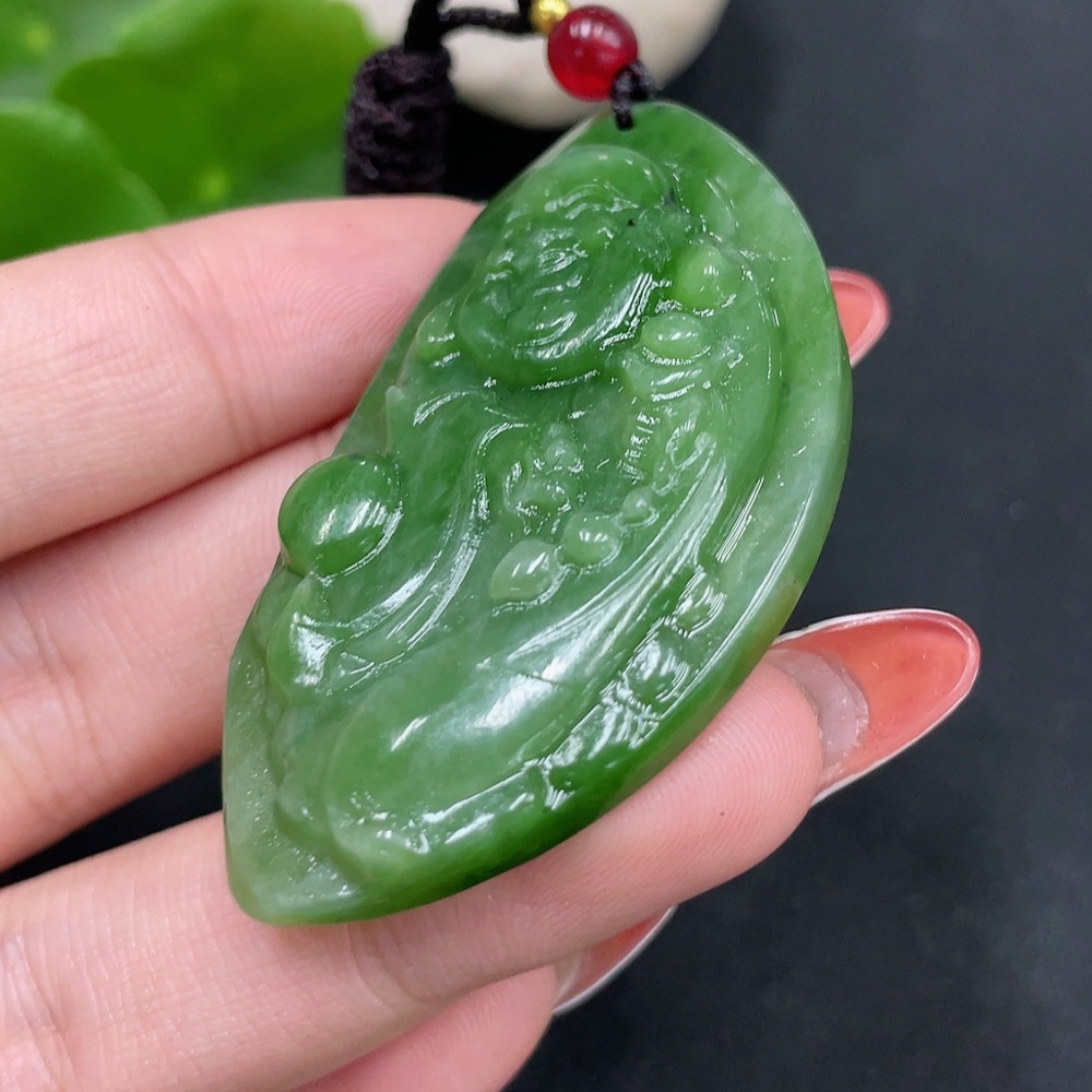 H34017563 Hetian Jade Jasper Pendant Buddha