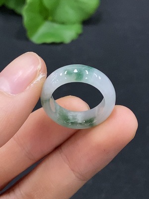 F30566391 Jadeite Ring Size 9 with Crack Total Weight Approx. 3.03g