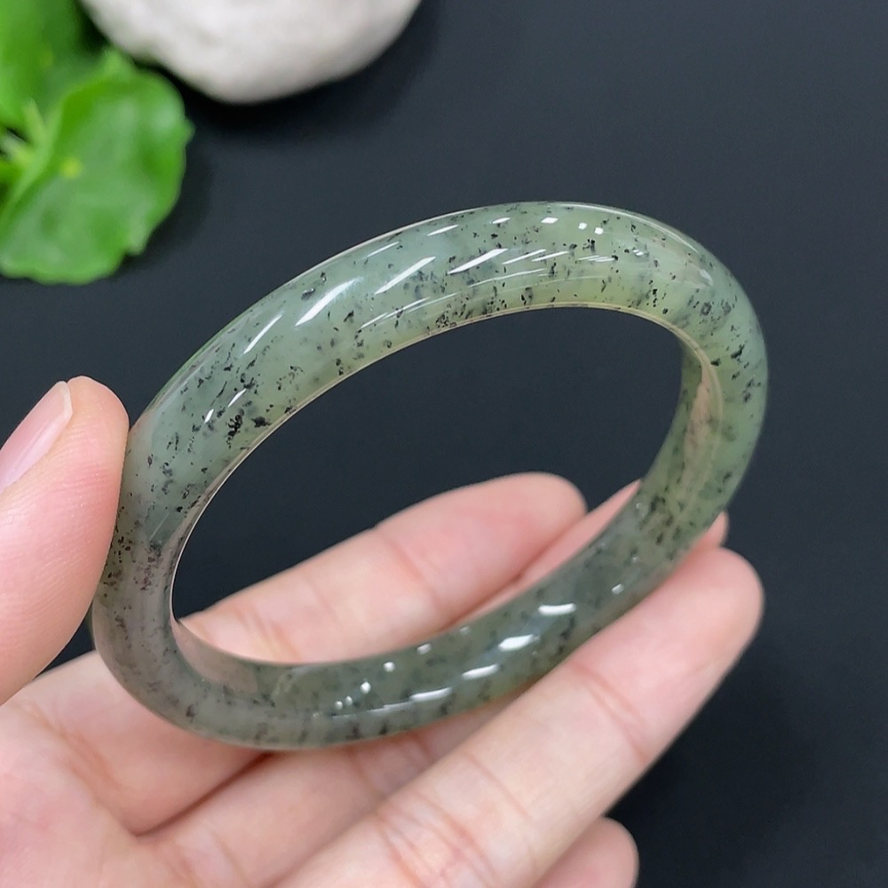H26942179 Hetian Jade Round Bracelet Size 52.3 Total Weight Approx. 28.5g