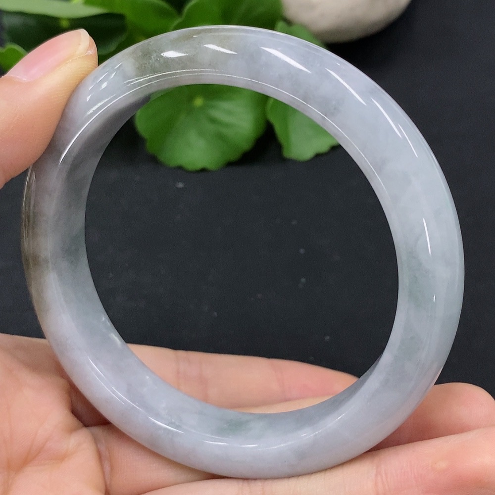 F29315617 Jadeite Round Bracelet Size 59.7 Total Weight Approximately 66.74g