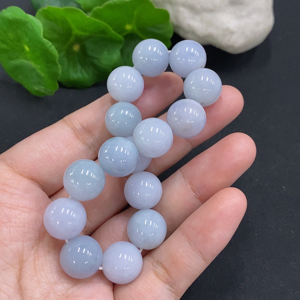 F35126113 Jadeite bead necklace approx. 12mm, total weight approx. 47.8g