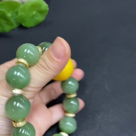 H29405952 Hetian Jade Bracelet Approx.15.8mm Non-gold-inlaid Total Weight Approx.83.6g With Amber and Southern Red Agate