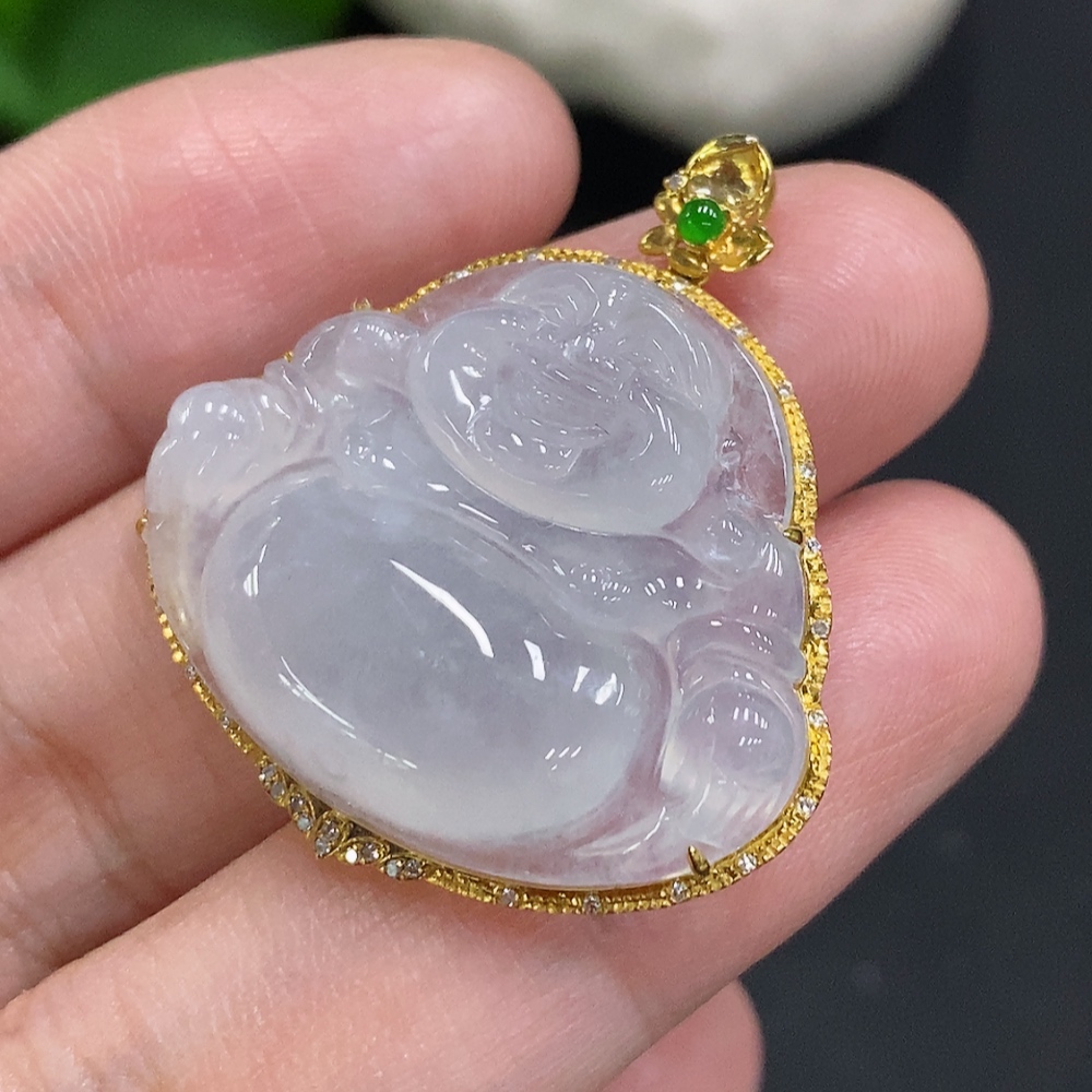 F35107388 Jadeite Buddha Pendant in 18K Gold with Diamond Accents, Total Weight Approx. 6.7g