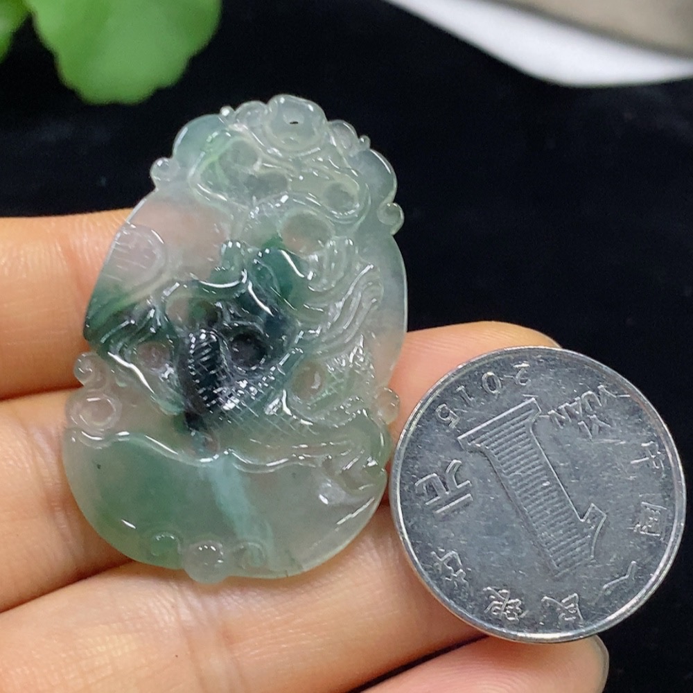 F34024756 Jadeite Dragon Pendant Total Weight Approx. 7.9g Containing Other Mineral Components