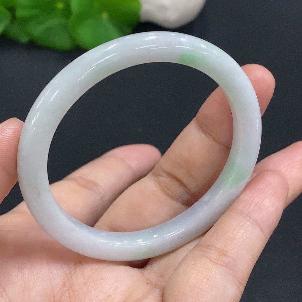 F27167229 Imperial Concubine Jadeite Bangle Size 50/47.8 Total Weight Approx. 22.6g