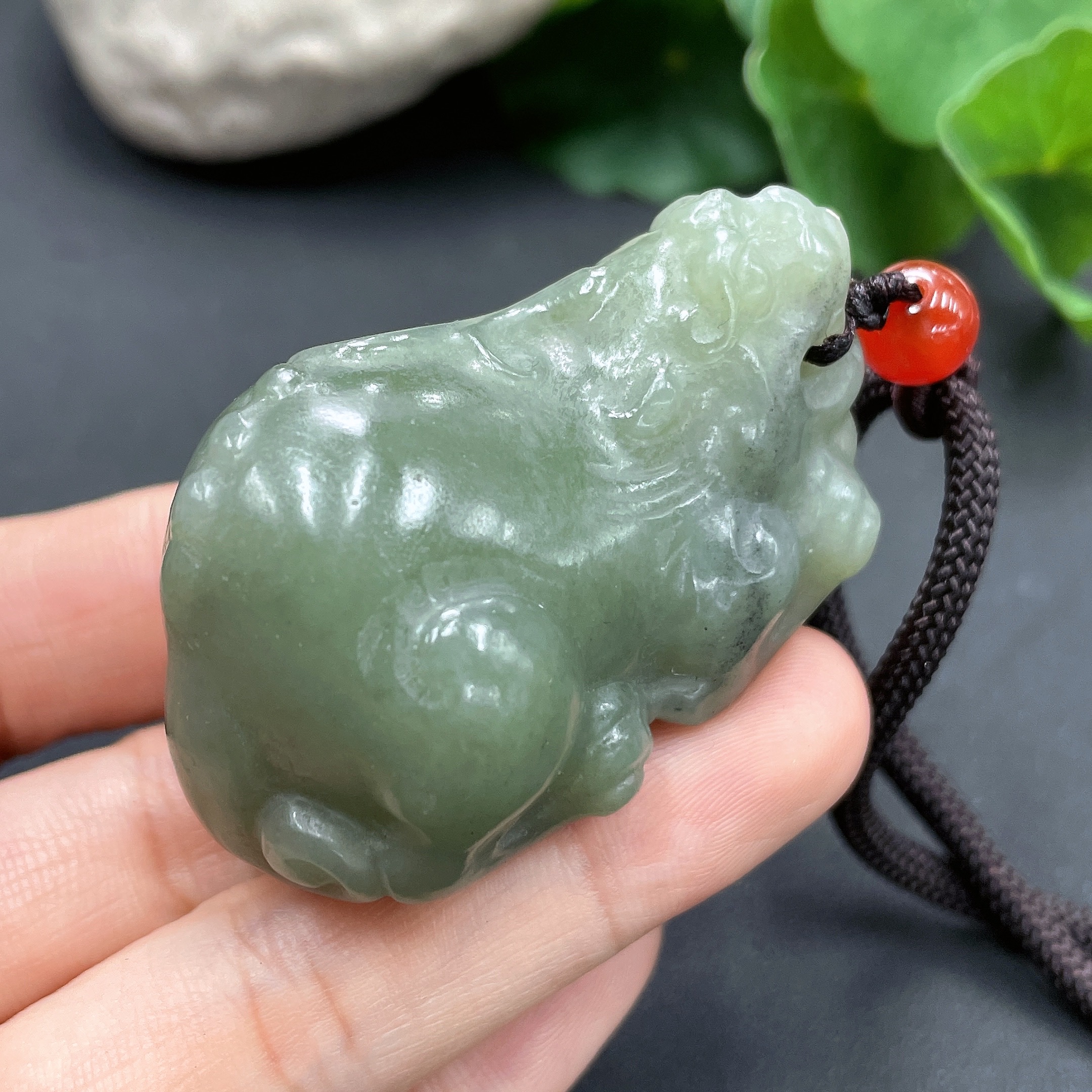 H17952542 Hetian Jade Handheld Piece Pi Xiu Total Weight Approx. (Including Rope) 70.6g