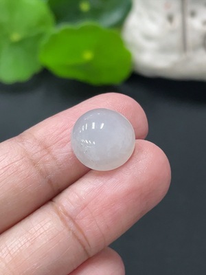 F35080476 翡翠蛋面 货品总重约1.3g