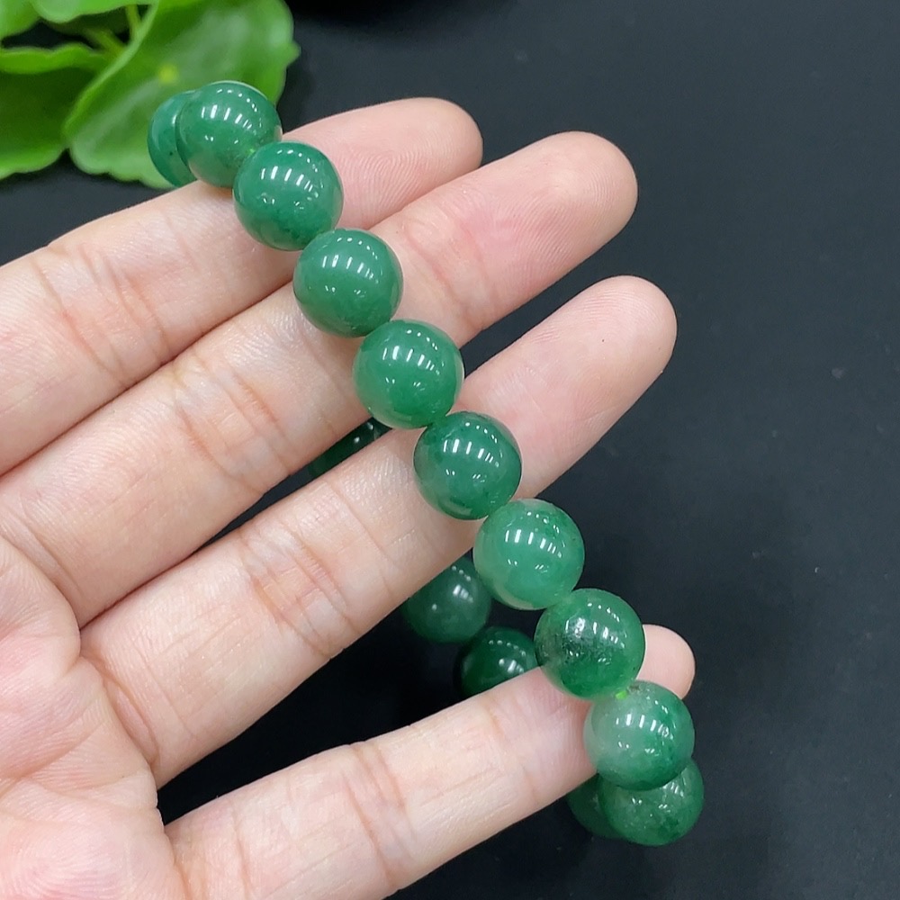 H26039973 African Emerald (Dulong Jade)