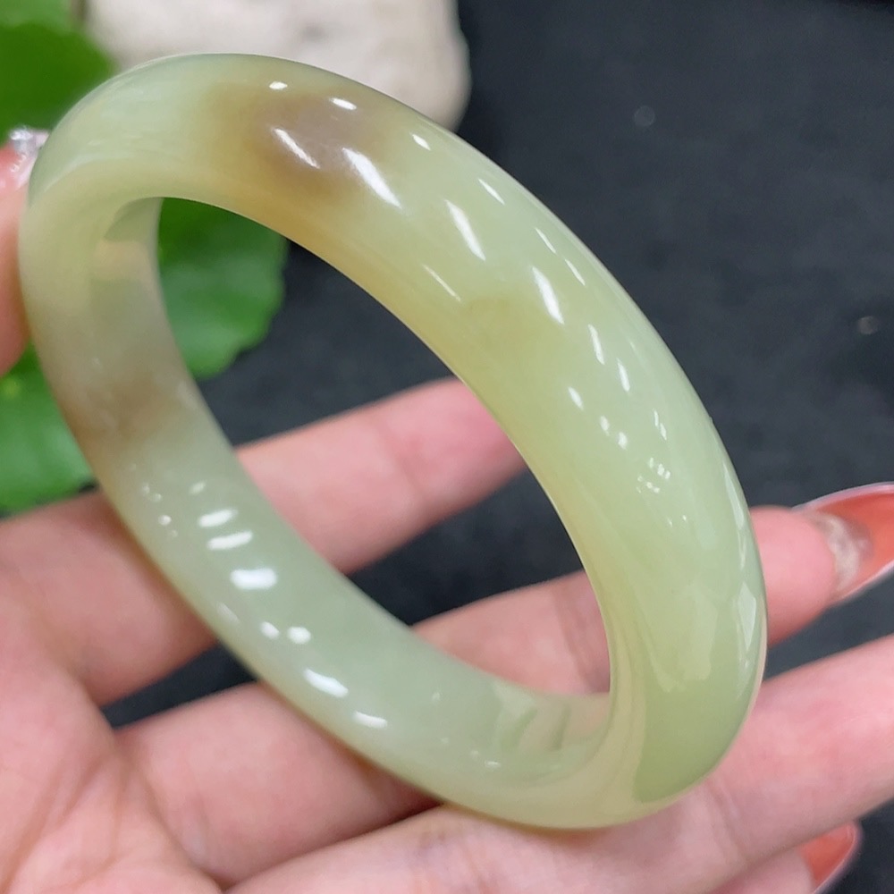 H34980011 Hetian Jade Round Bracelet Size 54.4 Total Weight Approx. 51.7g With Crack