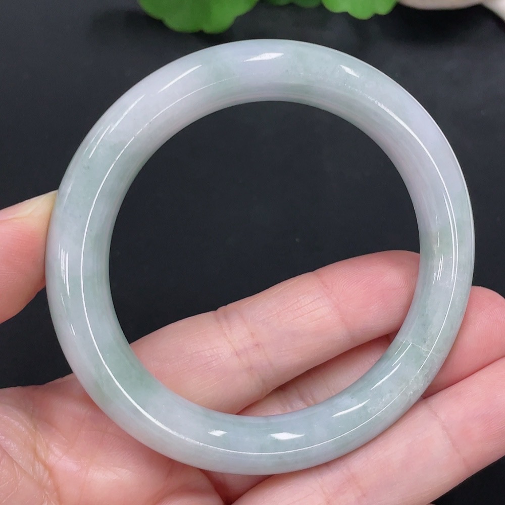 F27139224 JadeiteBangle Bracelet 52.5 Inner Diameter Total Weight Approx. 45.3g (with crack)