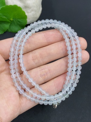 F42967320 翡翠珠链 非金 货品总重量约19.2克 卡4mm左右