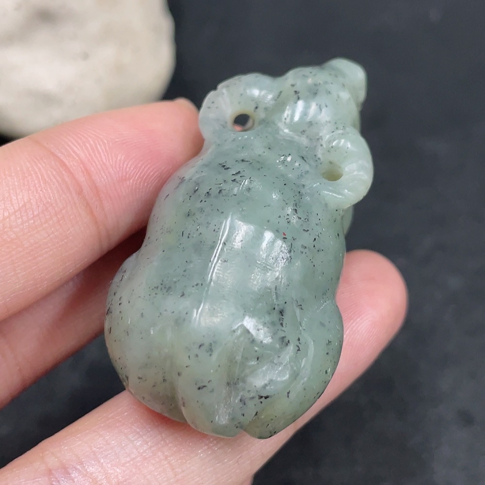 H31582754 Hetian Jade Pendant Ox Total Weight Approx. 37.1g