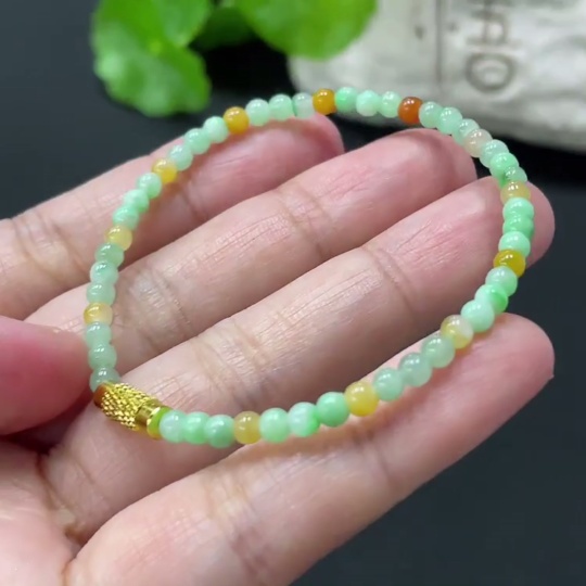 F35080815 Jadeite Bracelet Approx. 3.3mm Non-Gold Clasp Total Weight Approx. 3.8g