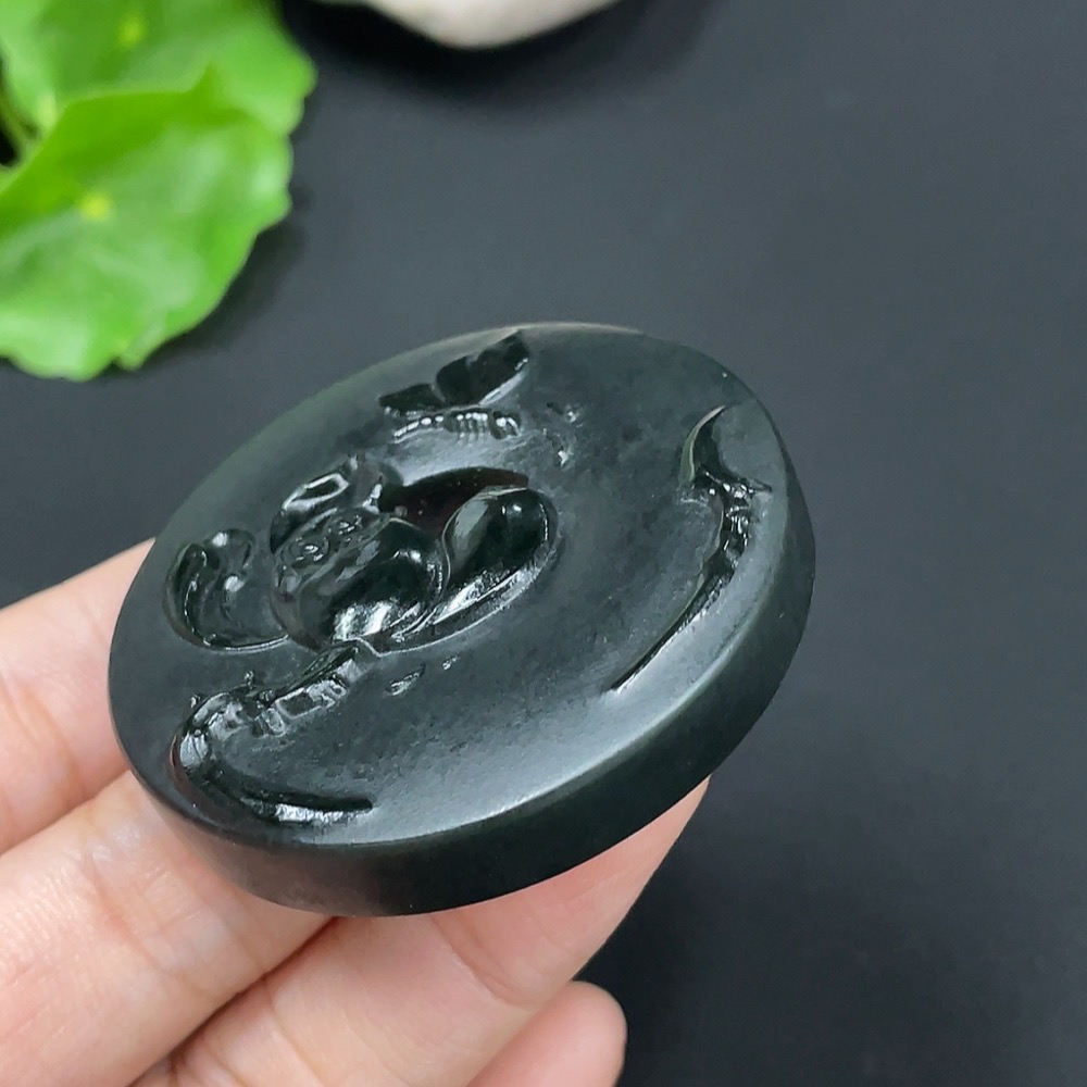 H26041805 Hetian Jade Pendant Lotus Total Weight About 35.2g