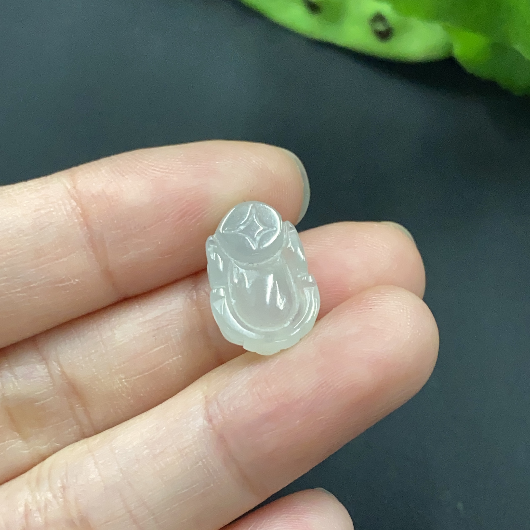 F08548162 Jadeite Inlaid Pi Xiu