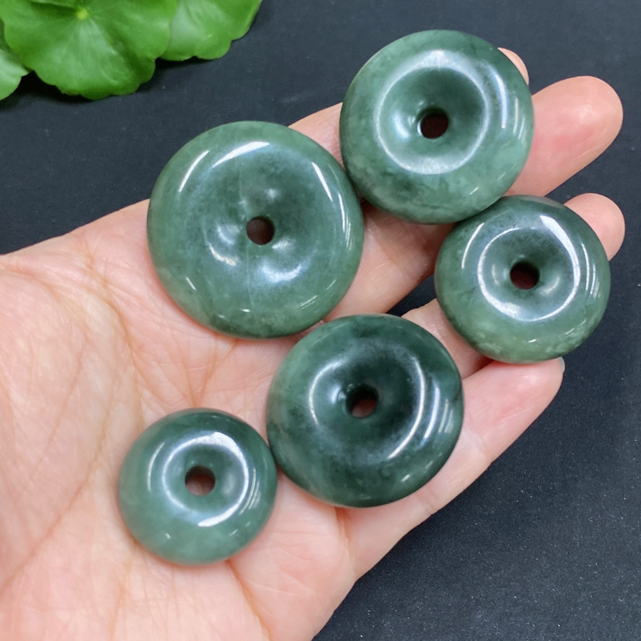 H30572148 Hetian Jade Pendant, Peace Buckle, Total Weight Approx. 60.9g