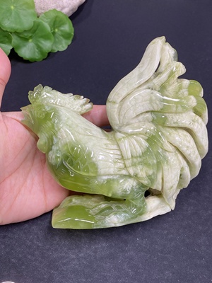 H33860180 Xiuyu (serpentine jade) ornament Rooster