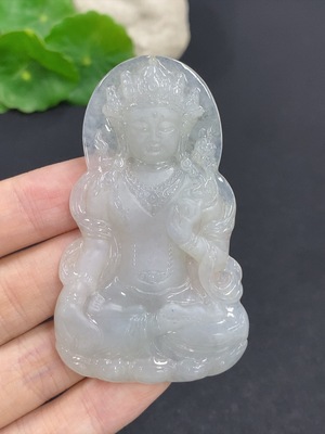 F43136153 翡翠度母挂件 货品总重量约27.1克