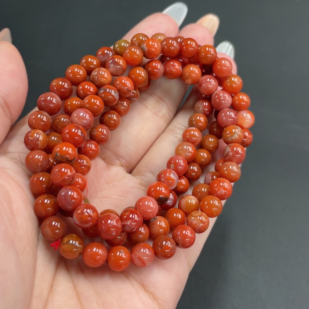 C17912779 South Red Agate Bead Strand Approximately 6.7mm Total Weight About 43.68g