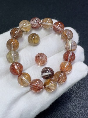 C30568319 Crystal Bracelet + Loose Beads Total Weight Approx. 31.88g Sell as a Lot 4 pcs