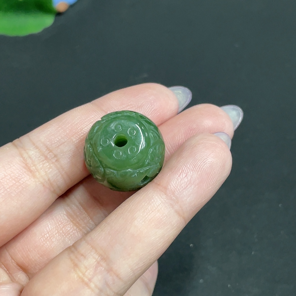 H32805430 Hetian Jade Pendant, Antique-style Piece, Total Weight Approx. 12.1g