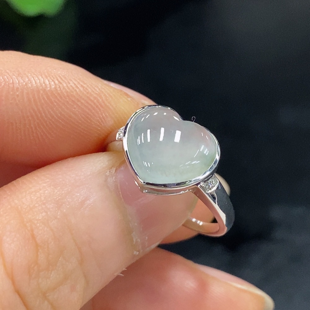 F27067568 Jadeite Inlaid Ring 18k Gold Size 14 Total Weight Approx. 2.7g