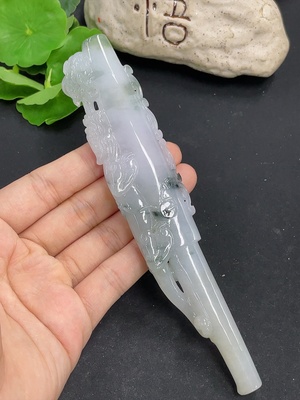 F46564053 翡翠烟嘴  货品总重约87.7g