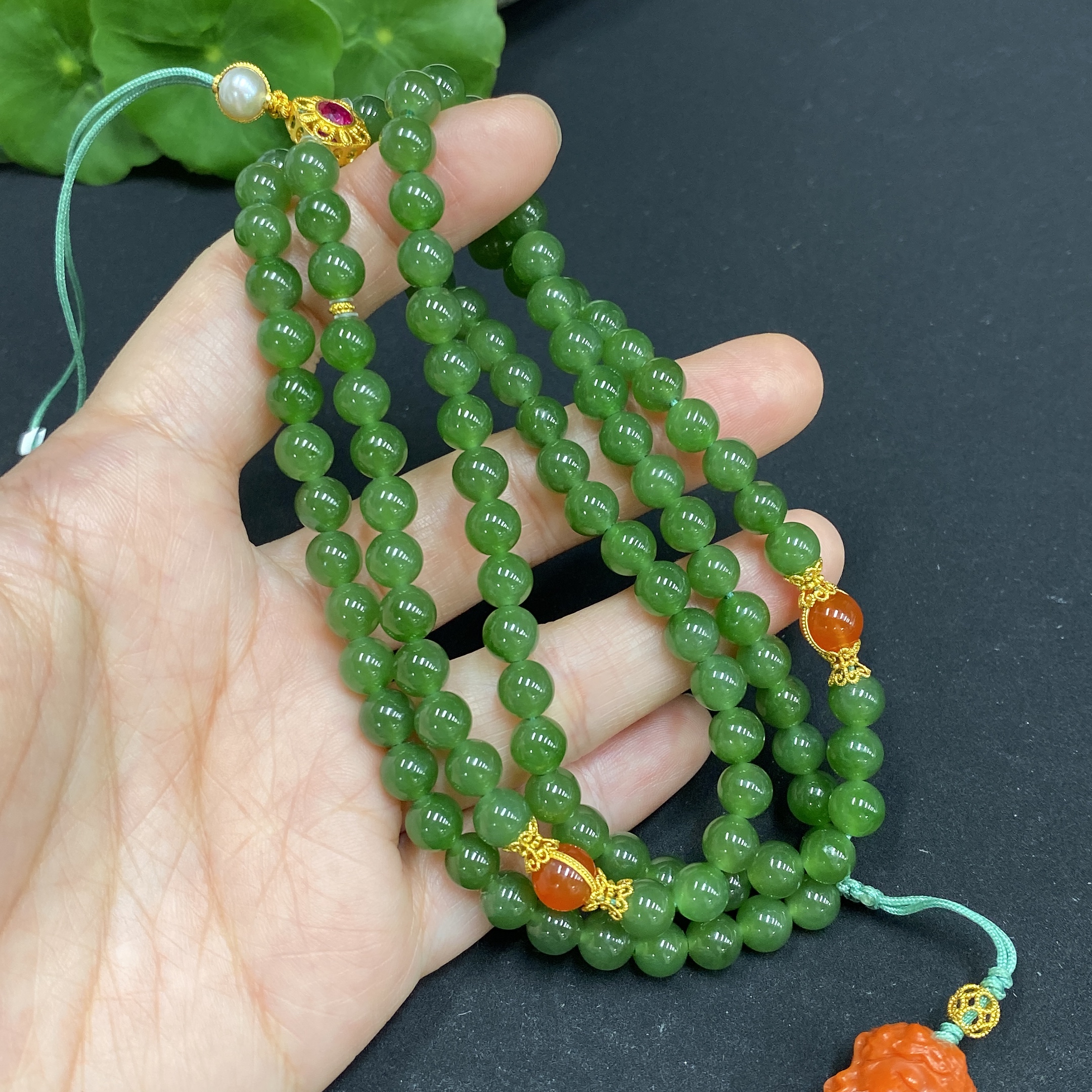 H32813914 Hetian Jade Bead Necklace