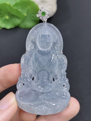 F43187759 翡翠度母挂件 18k金 货品总重量约29.3克 配镶钻石
