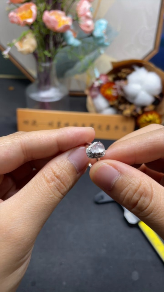 F30543066 Jadeite Gourd Inlaid Ring 18k Gold Total Weight approx.1.8g Size 10 With Diamond