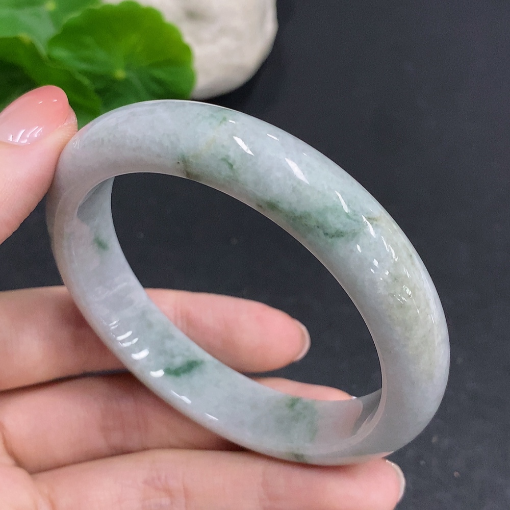 F33933733 Jadeite Round Bangle Size 57.8 Total Weight Approx.56g