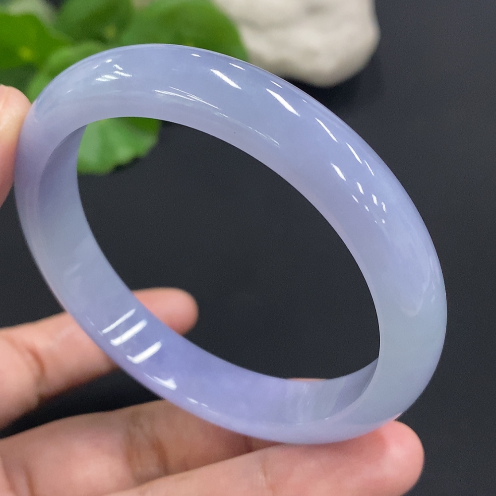 F32742317 Jadeite round bracelet size 55.6 total weight about 40.6g