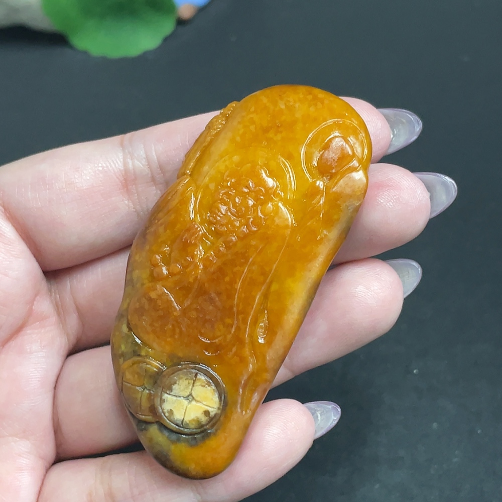 H32805545 Hetian Jade Pendant - Patriarch Bodhidharma - Contains Other Mineral Components - Undetermined Skin Color Origin - Total Weight Approximately 55.7g
